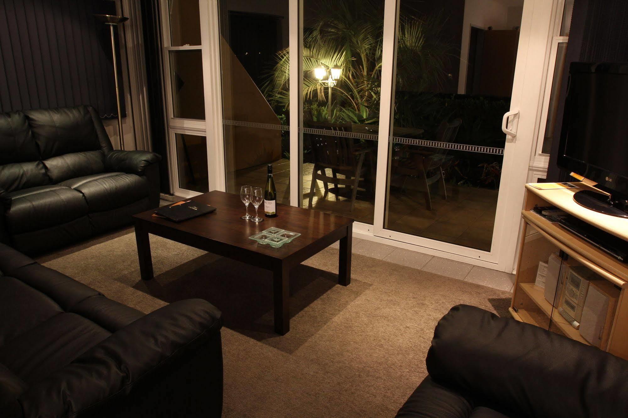 Admiralty Lodge Motel Whitianga Dış mekan fotoğraf
